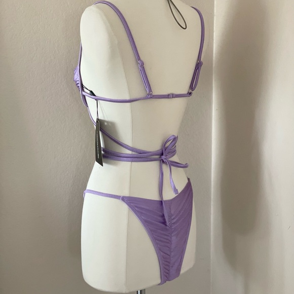 Bikini Set 💜 - Picture 3 of 4